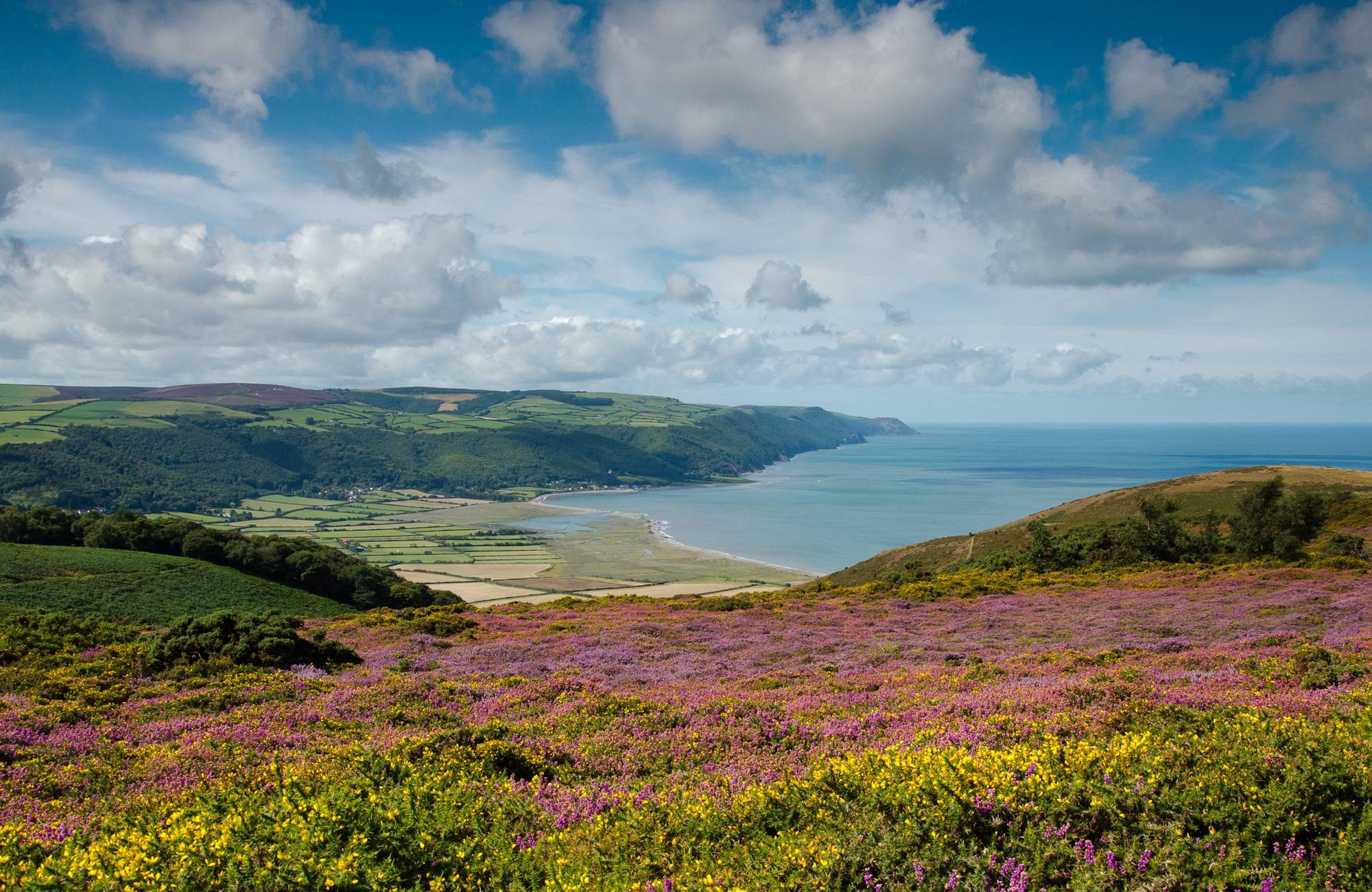 The southwest of england. Юго Западная Береговая тропа Англия. Плимут Англия Береговая тропа. Эксмур Уэльс. Southwest Англия.